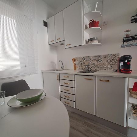 M&P - Tres Marias Apartments Редондела Екстер'єр фото