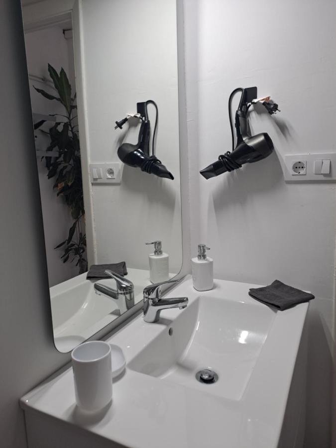 M&P - Tres Marias Apartments Редондела Екстер'єр фото
